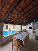 Casa com piscina a 300 metros do Mar