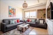 Appartement Élégant avec une belle Vue sur Piscine