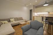 Fabis Place Luxurious 2BR, Fully Renovated Apt
