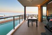 Simply Stunning Darwin Waterfront Retreat