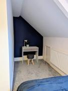 Enjoy 5 Br House Near The City