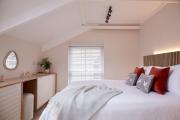 Top Totnes