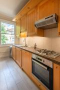 3BR Apt 5 min to BrightonStation 3BR Apt 5 min to BrightonStation
