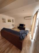 Two Bedroom whole apartment close to the sea