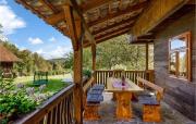 Three-Bedroom Holiday Home In Ribnik