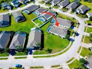 618 - Fabulous Light Bright 4 Bed Pool Home