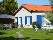 Maison lumineuse proche Nantes, jardin privatif, parking, Wi-Fi, cuisine équipée, équipements bébé - FR-1-306-1018