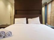 Minimalist and Comfy 1BR at The Boulevard Apartment By Travelio