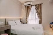 Cozy and Restful Studio Sky House Alam Sutera Apartment By Travelio