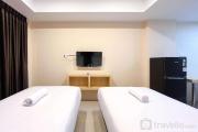 Simply Look Studio at 21st Floor De Prima Apartment By Travelio