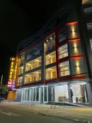 D Elmers Place Hotel