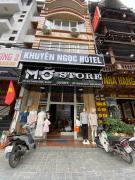 Khuyên Ngọc Hotel