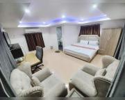 Top Ban Khlong Chao
