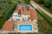 Villa Buroli with Pool, Sauna and Jacuzzi Villa Buroli with Pool, Sauna and Jacuzzi