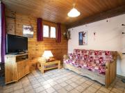 Chalet 3 Pièces, 2 Chambres, Terrasse Privée, Parking - FR-1-676-147