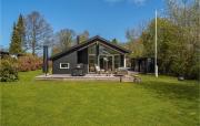 Nice Home In Dronningmølle With Wifi