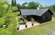 3 Bedroom Cozy Home In Nexø