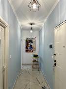 The Luxe Apartment 22