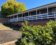 Lake Jindabyne Lodge