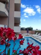 Sea view apartment with swimming pool near beach