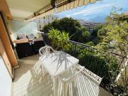 Beach apartment with tropical garden and mountain view Best location