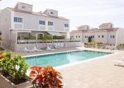 Townhouse with pool and sea view in Callao Salvaje
