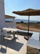 Comfortable apartment with sea view in Antiparos, 77 m²