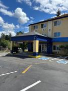 Days Inn by Wyndham Seattle Aurora