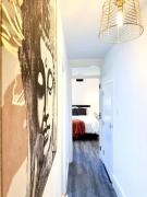 Stylish Westbrook Apartment