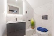 Dragon Suites - Yukina Suite - 2 bed city centre house with garden
