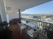 Apartamento en Puerto con Terraza y Vistas al Mar
