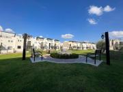 2BR 2B Beautiful close 5 min to centro, pool