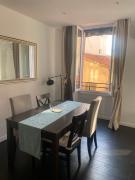 Agréable T2 rénové, Cannes centre, Suquet, plages