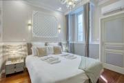 Elegant Triplex in Paris - Ideal for 10 - Aircon