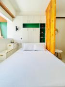 WV 12 Serene and Stylish