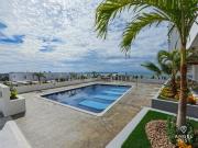 Oceanview Studio Smart TV Pool Beach 5-min Walk