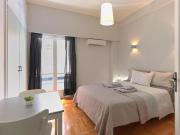 Homy Pagrati flat 100 Mbps, 12 to Panathenaic Stadium, 5 to Metro