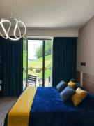 Crystal Wood Apartment 213