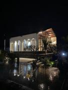 Batur Pyramid Guesthouse