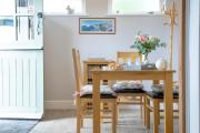 Top Salcombe Regis