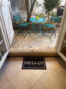 M&S STUDIO NEUF CLIMATISÉ CENTRE Historique