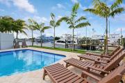 Sailfish Suites 1 - Waterfront & pet friendly