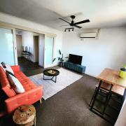 Top Henley Beach South