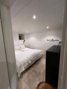 Nyrenoverad pärla centralt i Kungshamn