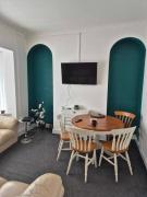 4-Bedroom home - Ideal for groups working away from home