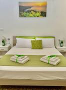 Top Uggiano la Chiesa