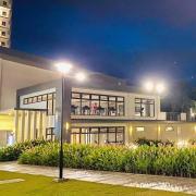 Verdon Parc 2 Bedroom Unit with Big Balcony