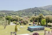 Rustic Villetta with Garden, Pool and Parking