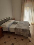 Casa dello Scoglio nel mare