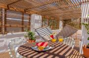 Penthouse Oasis with private pool Penthouse Oasis with private pool